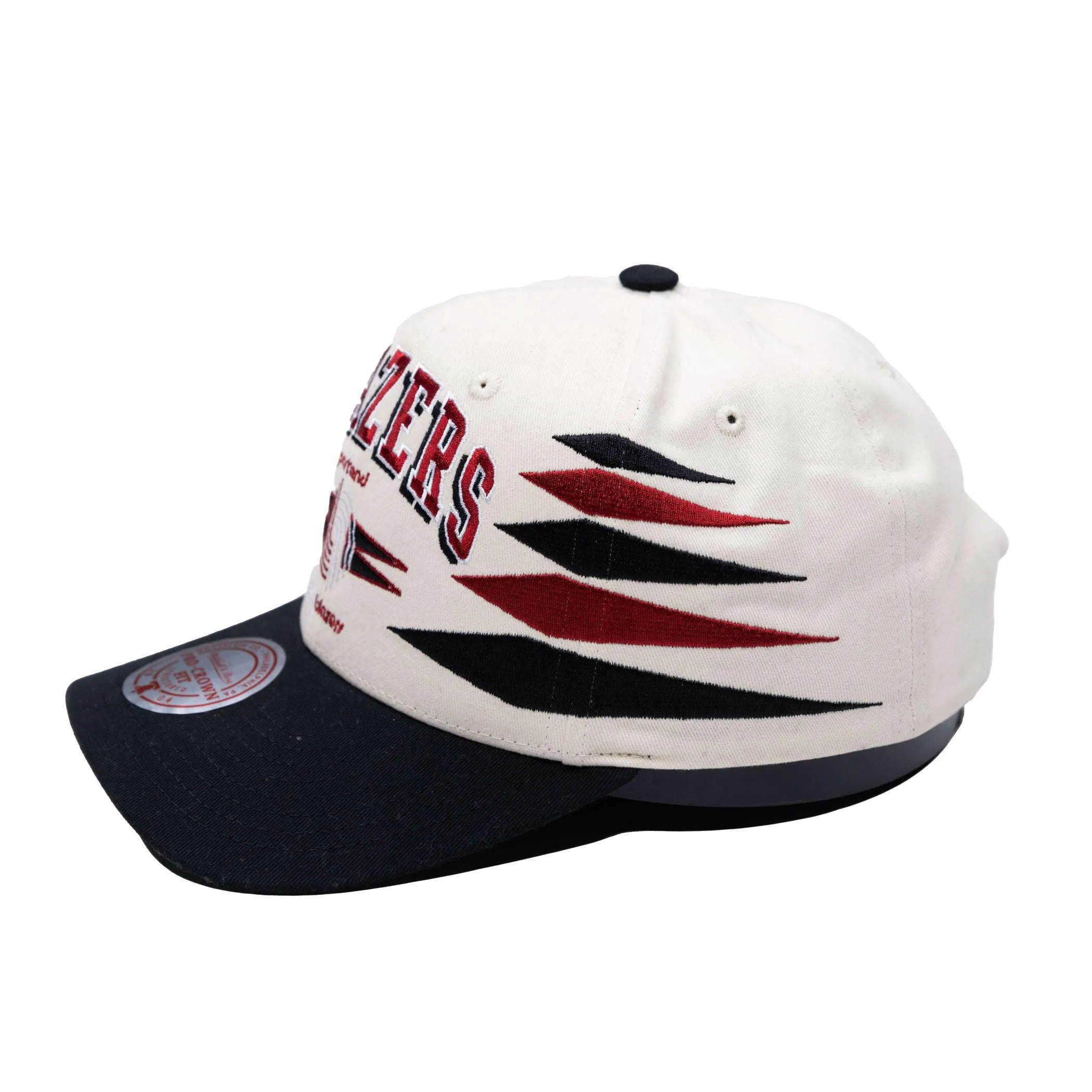 Mitchell & Ness Off White NBA Diamond Pro Snapback