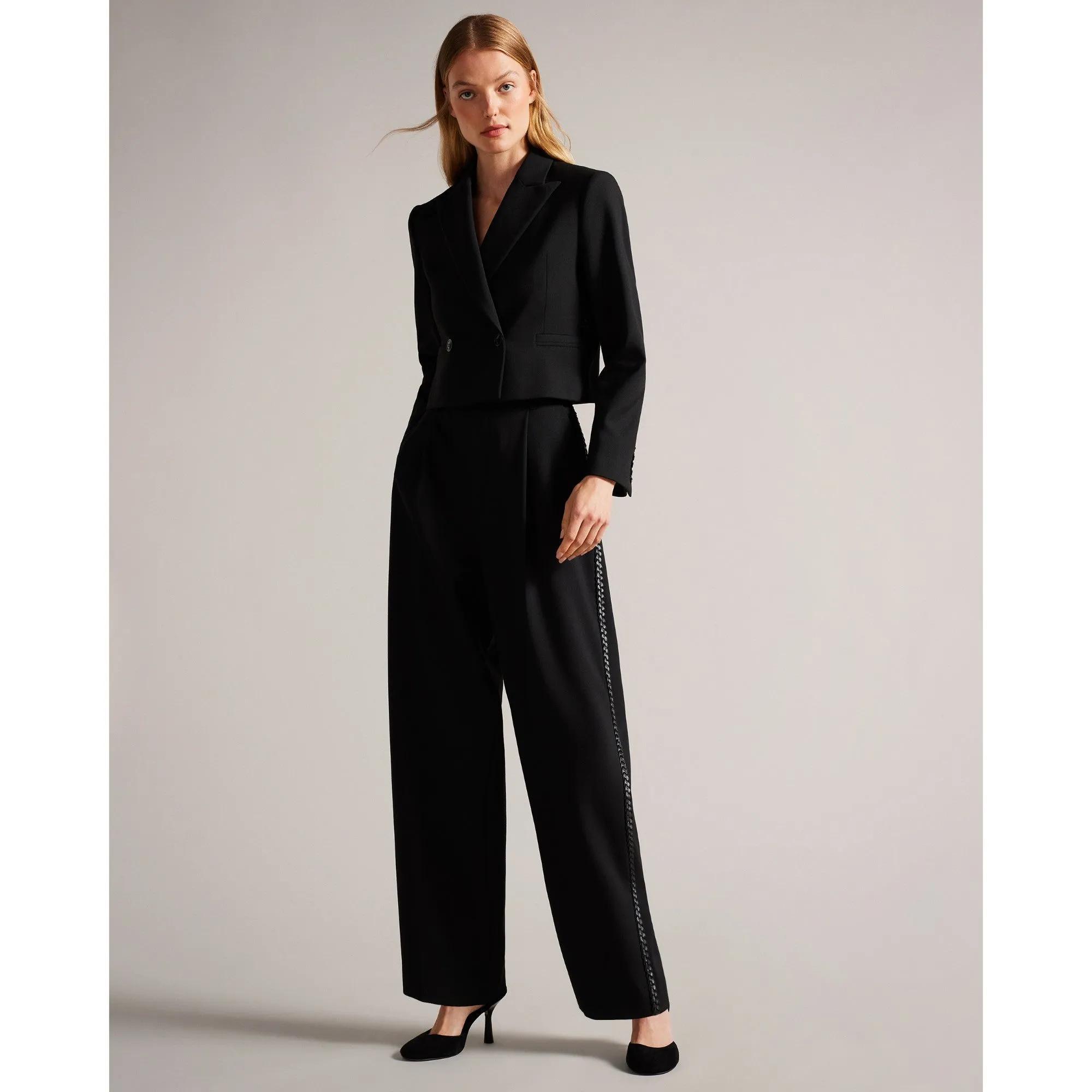 Women Wmt-Indiyat-Pleated Front Barrel Leg Trouser - Black